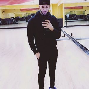 Meet your Posher, Salem